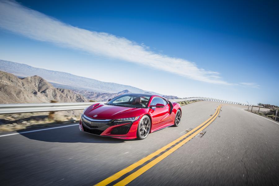  Acura NSX 2016 года  (NA) (фото 45 из 286)